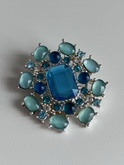 1.75” Blue Rhinestone Brooch Pin Multistone Round Shape Intricate Design