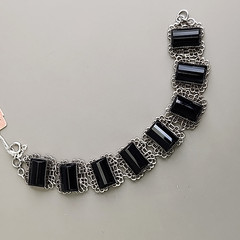 Vintage 1928 Brand Panel Bracelet Black Glass Silver Tone Filigree 7″