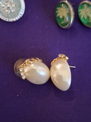 7 Pairs Pierced Earrings 1990’s 2000’s Palm Trees Enamel Rhinestone