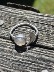 Vintage Moonstone Moon Bypass Ring Sterling Silver 925 Size 9.5 Celestial