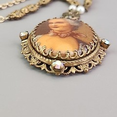 Vintage Victorian Revival Lady Cameo Portrait Necklace Western Germany Gold Tone