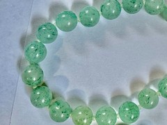 Beautiful Green Jade Beaded Necklace, Length is 28 inches long.