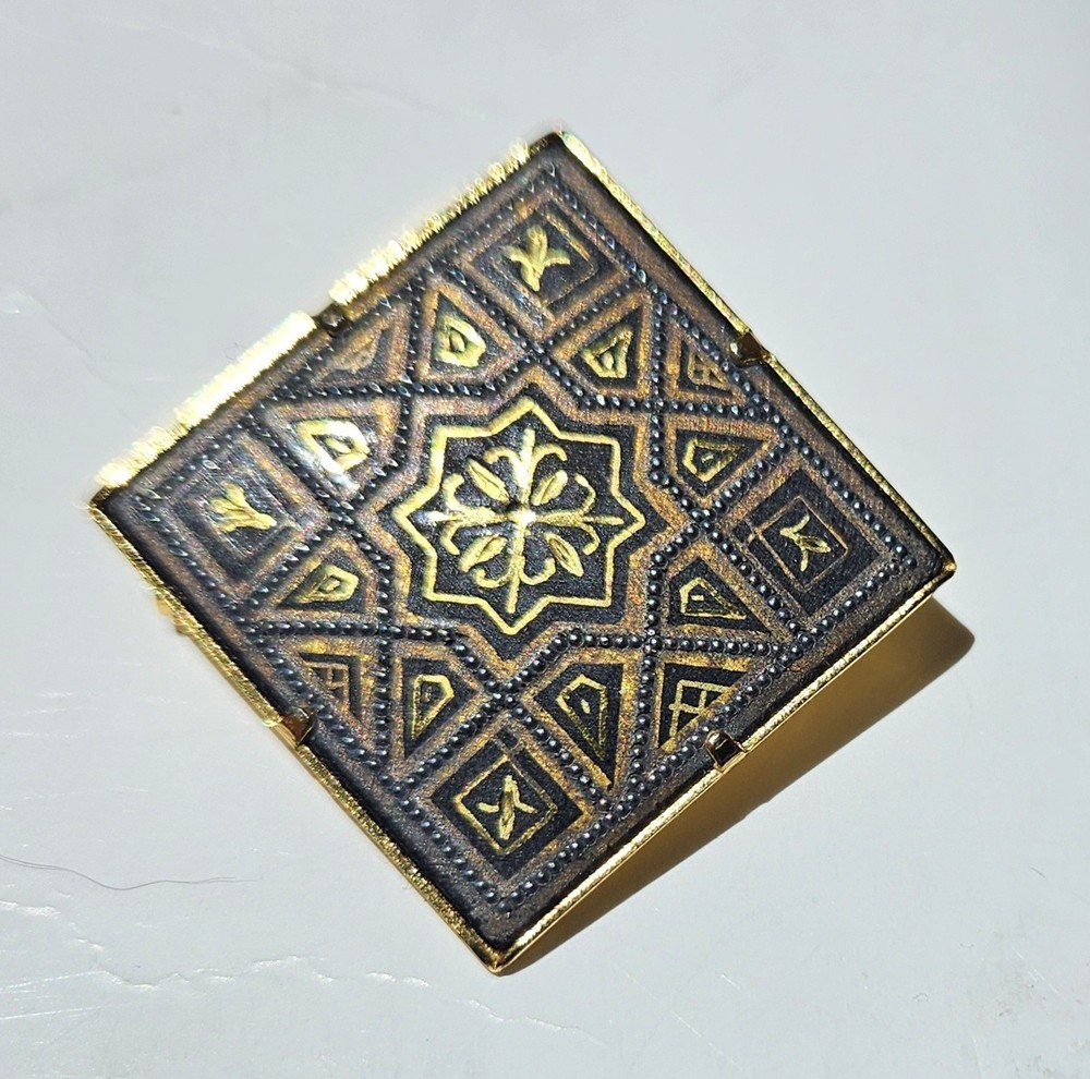 Vtg Black Gold Geometric Floral Mosiac Tile Pin Brooch Tube Closure 1″ EUC