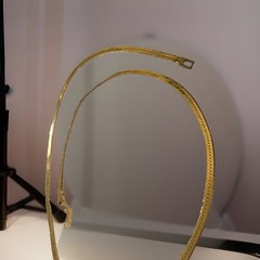 Vintage Herringbone Necklace With 5 Clear Stones Fold Over Clasp 18”