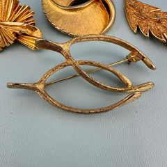 Vintage Designer Brooch Lot Gold Tone Textured Brushed Leaf Wishbone Signed