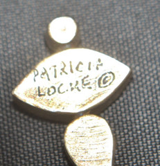 vintage Patricia Locke charm necklace statement Swarovski gold tone 18″ 7 charms