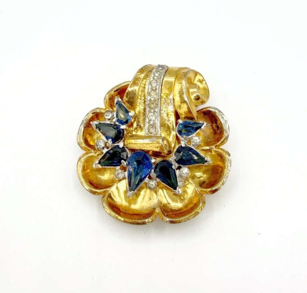 HTF Signed 1940s McClelland Barclay Gold-Tone Blue & Clear Rhinestone Dress Clip