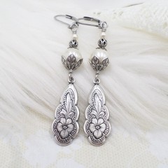 Art Nouveau Earrings, Antique Silver Tone Pansy Flower Cream Faux Pearl Jewelry