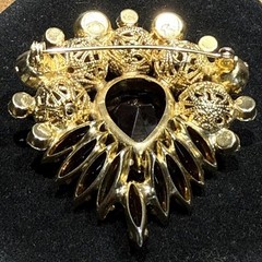 JULIANA D&E BOOK PIECE Ref #3838 Gold Tone Ball Pear Rhinestone Vintage Brooch
