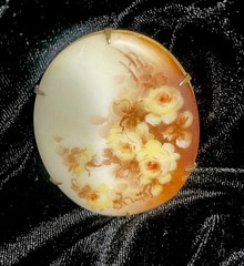 Antique Victorian Hand Paint Rose Flower Oval Cabochon Brass Brooch Pin C Clasp