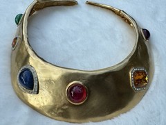 RARE VTG LES BERNARD Gold Tone Faux Gemstone Rhinestones RUNWAY Collar Necklace