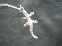 Lizard Gecko Vintage Solid Sterling Silver Bracelet Charm Pendant 2.0g