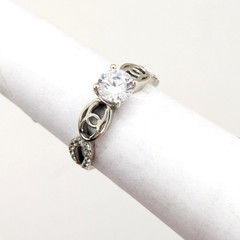 Vintage Elegant RING Sterling Silver 925 with Chic Stone -size: 8US (18mm) | #36