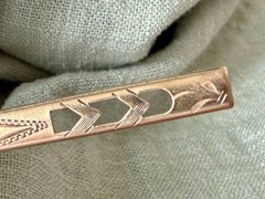 Antique 10k Gold Top Bar Brooch Engraved Flower Design Edwardian Era FJ247