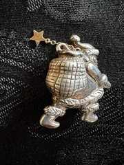 Scarce Vintage Signed B.A BALLOU 925 Sterling 14K Gold Santa Claus Pin Brooch