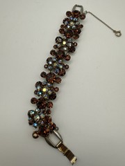 DeLizza & Elster (D &E) Juliana Cognac & Iridescent AB Rhinestone Bracelet 6.75”
