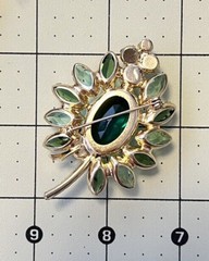 D&E Juliana Book Piece Green Rhinestone Open Back Brooch Wire Over Gold Fern
