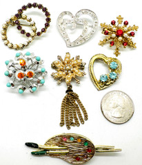 Exceptional Vtg Lot 7 Rhinestone Faux Pearl Brooches, Liz Claiborne Heart Etc.