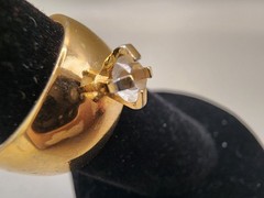 Vintage 18KT HGE Wide Gold Tone Solitaire Ring – Size 6 – 6 Grams
