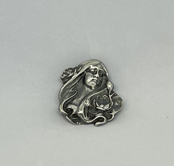 Art Nouveau Silver Plated Pewter Lady with Lotus/Waterlily Brooch Pendant