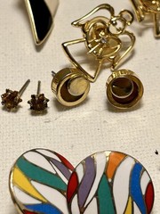 3lb + Gold Tone Vintage Costume Jewelry Lot All Wearable 126 Pieces