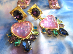 Vintage Style Gripoix PINK Heart Matte Gold Resin Heart Rhinestone Earrings NWT
