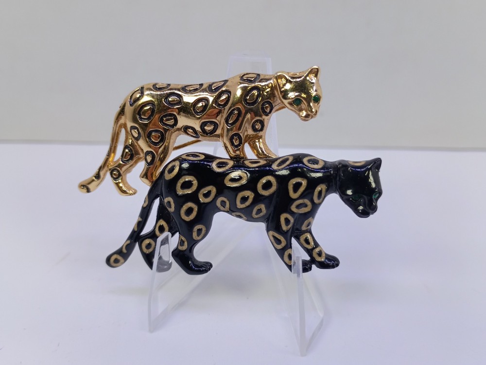 Signed Jackie Collins Leopard Panther Brooch Pair Black Gold Enamel Green Eyes