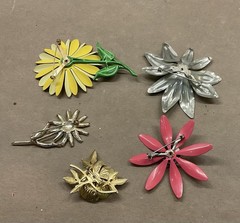 Assortment of 5 Flower Themed Vintage Enamel Broaches-one Is Marked Hedy
