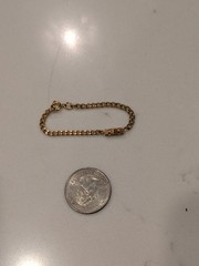 VINTAGE – Gold Toned Earrings, Scarf pins, Danglers and more (10 pieces)