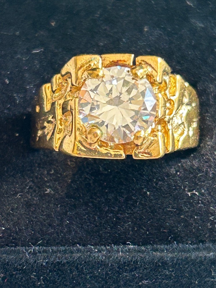 Vintage Ring 18kt H.G.E. with Clear Rhinestones Size 11 1/2”