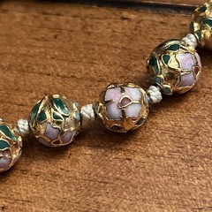 Vintage Chinese Export Cloisonné Enamel & Gold Gilt Bead 26” Necklace 10mm Beads