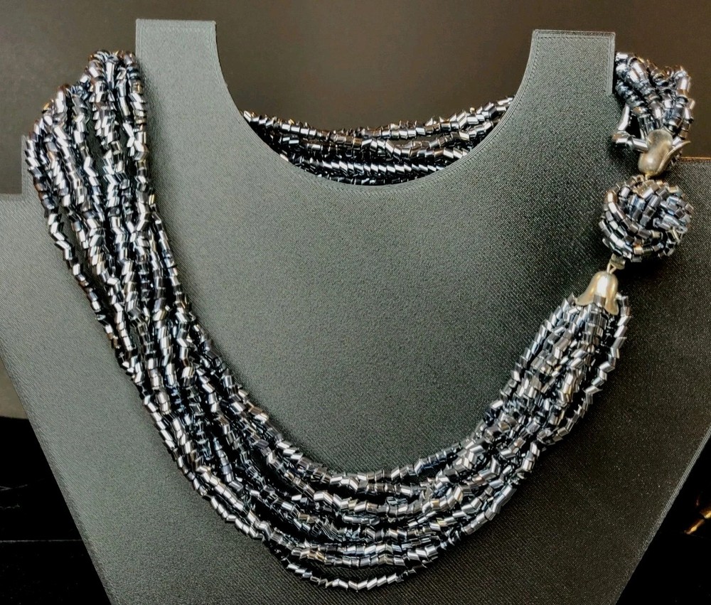 Black Czech Glass 12 Strand 1950’s Necklace Statement Push In Clasp VTG 15″