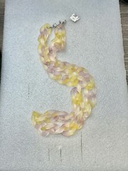 Lucite Lavender Yellow Frosted Chunk Chain Link 26” Necklace NWT