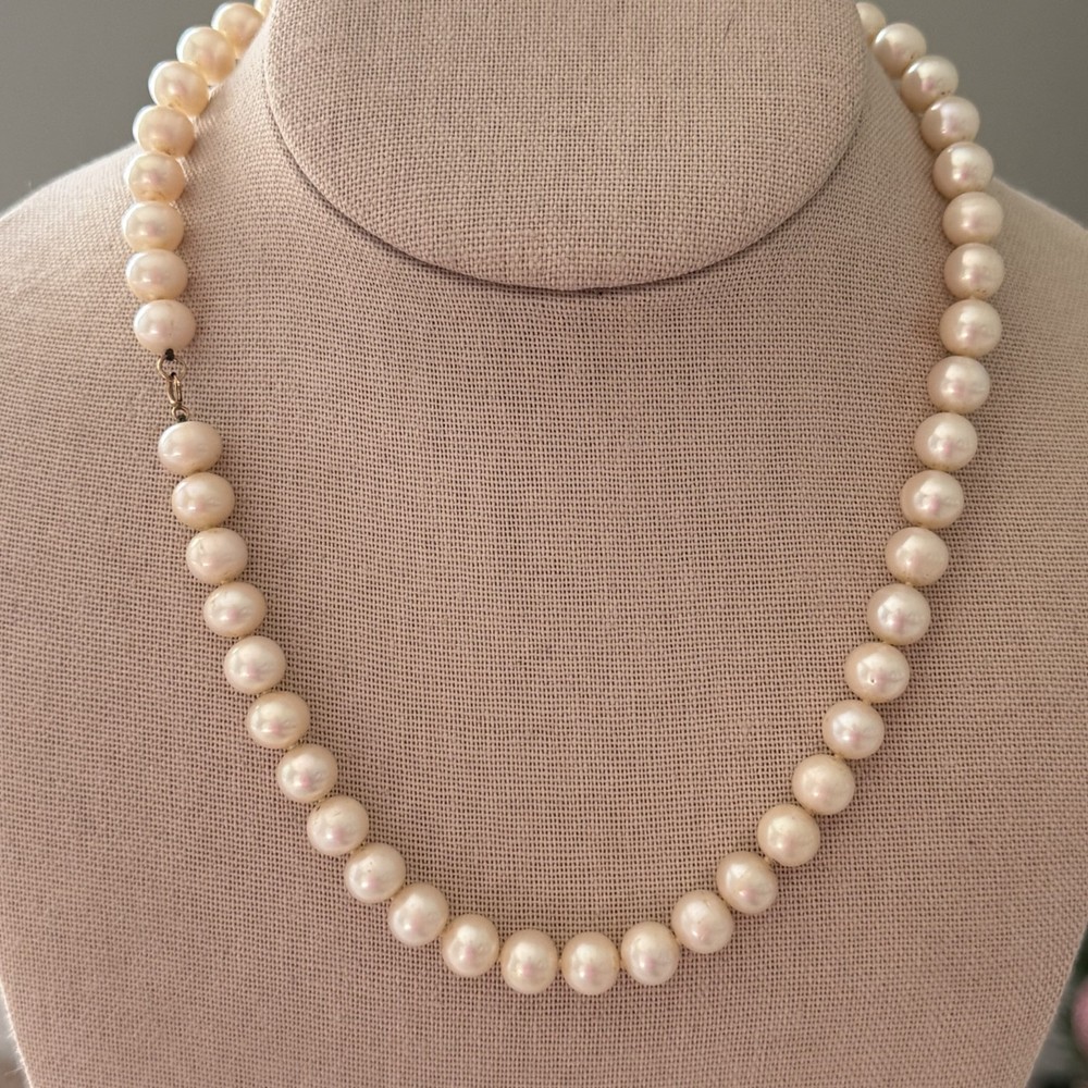 Vintage 9MM Big Genuine Real Pearl Hand Knotted 14K Yellow Gold Necklace 18″