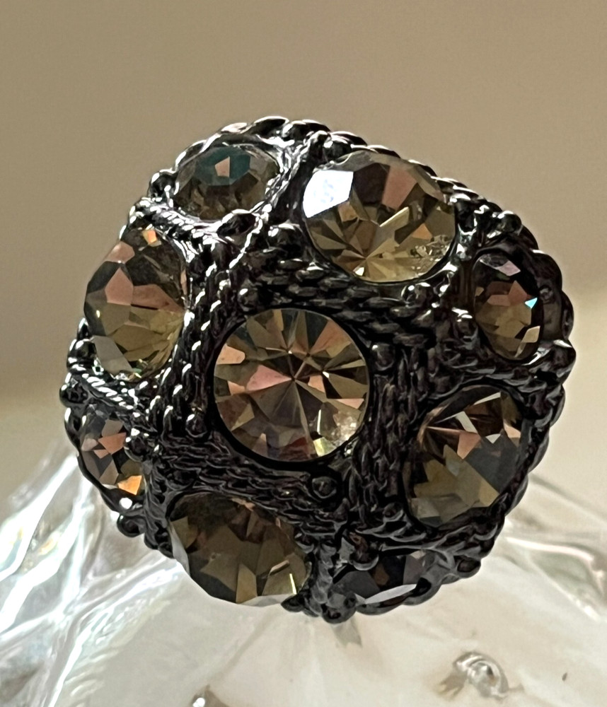 Vintage Dark Cocktail Dome Ring with 9 Greenish/Smoky Rhinestones Size 6
