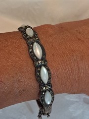 Vtg 925 Sterling Silver Marcasite Mother of Pearl MOP Oval Link Bracelet 7”
