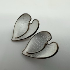VTG Einar Modahl Norway Sterling White Enamel Leaf Clip-On Earrings 6.7g #y41