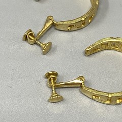 Gold Tone Hoop Earrings Retro Greek Key Hinged Clip On Screw Back Geometric 1.25