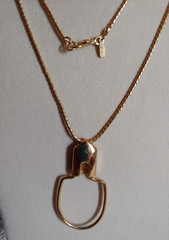 Vintage MONET Signed Necklace Charm Holder Polished Goldtone w/30″ MONET Chain