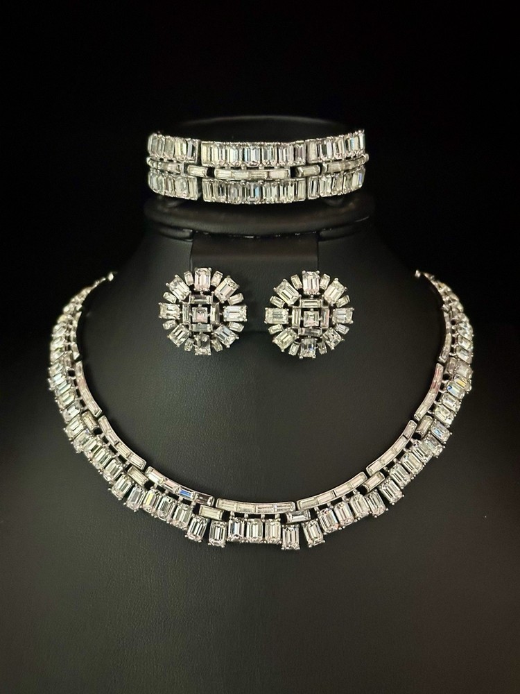 TRIFARI “Vanity Fair” 1956 Set Baguette Rhinestones Rhodium Alfred Philippe Box