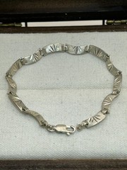 Sterlling Silver Curve Link Bracelet EtchBurst Design