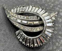 Vintage High End Celestial Crescent Silver Tone Baguette Rhinestone Brooch Pin