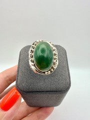 Vintage Soviet nickel silver ring with Jade.Women’s jewelry USSR.