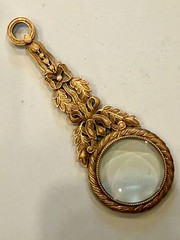 I am Edgar Berebi this is my Aurora Ladies Magnifier never used