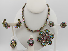 Hollycraft Pastel Rhinestone Parure Necklace Brooch Rings Earrings 6 Pc Lot 1953