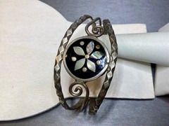 VINTAGE ALPACA MEXICO INLAY STYLE CUFF BRACELET JEWELRY