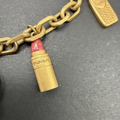 Avon Signed Vintage Charm Bracelet Gold Tone 6.5” C31