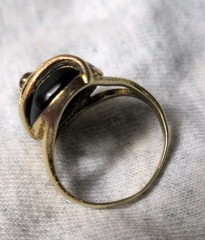Vintage 18k Gold Electroplated GE Black Onyx Cabochon CZ Ring