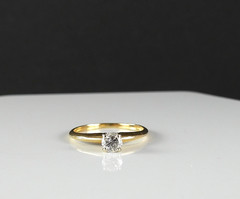 Vintage Ring Solid 14K Yellow Gold Solitaire Diamond Engagement Fine Jewelry