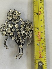 Stunning Vintage Austrian Crystal Flower Spray Brooch Stamped Made In Austria.